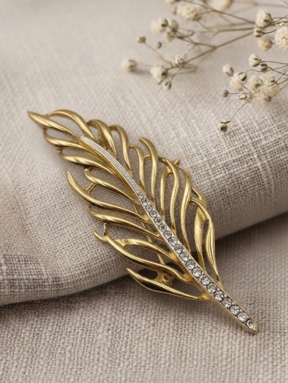 Vintage Gold & Rhinestone Leaf Feather Brooch
